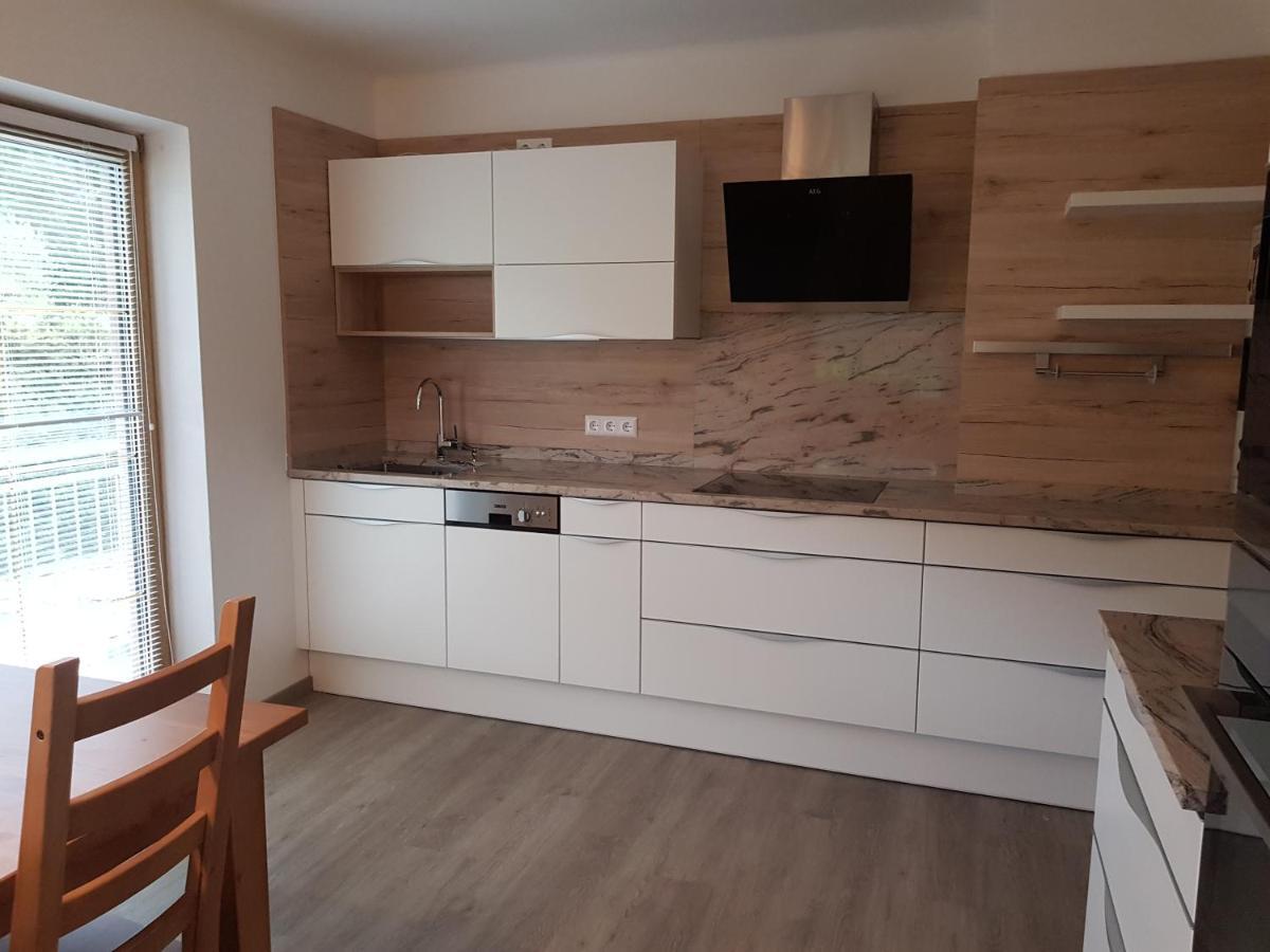 האוס Appartment Luki מראה חיצוני תמונה